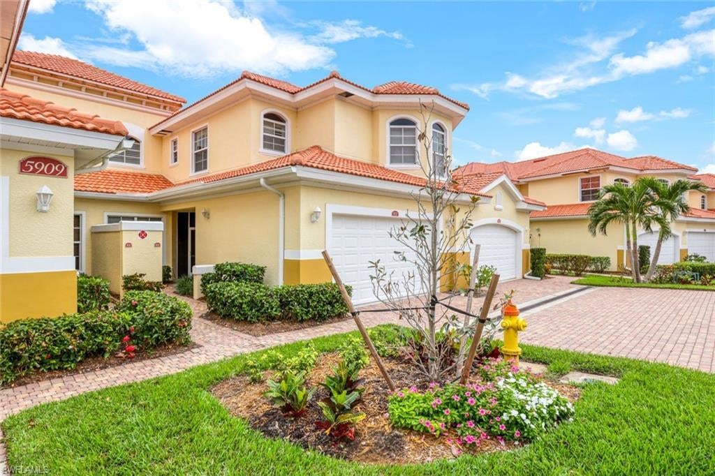 5909 Tarpon Gardens Cir 102, CAPE CORAL