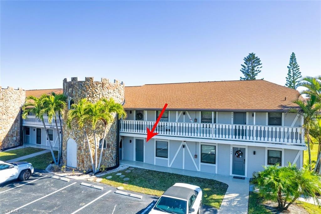 10022 Oxfordshire Ln 105, FORT MYERS