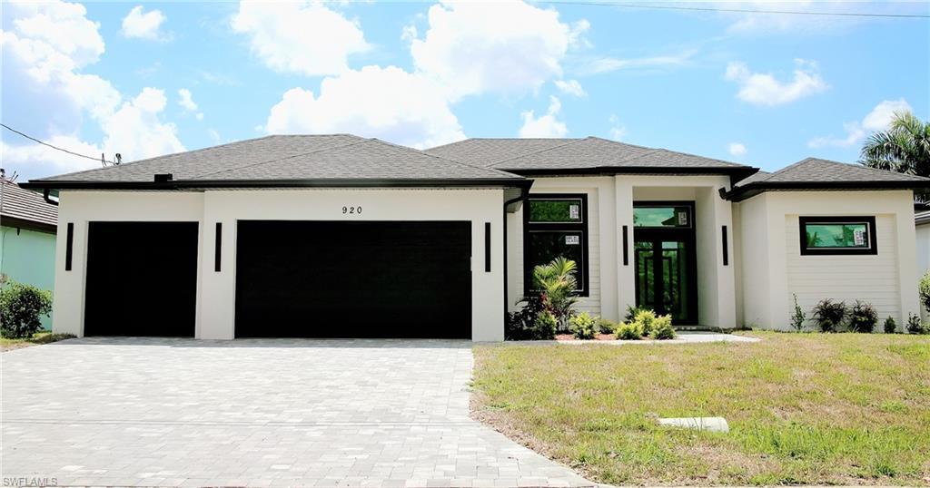 920 Se 5th Ter, CAPE CORAL