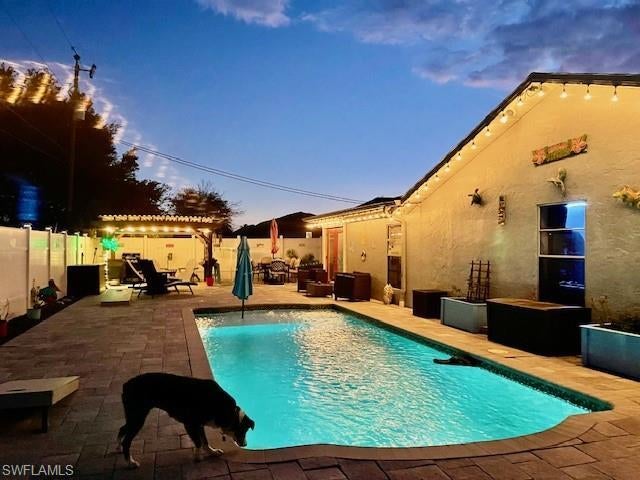 201 Ne 11th Pl, CAPE CORAL