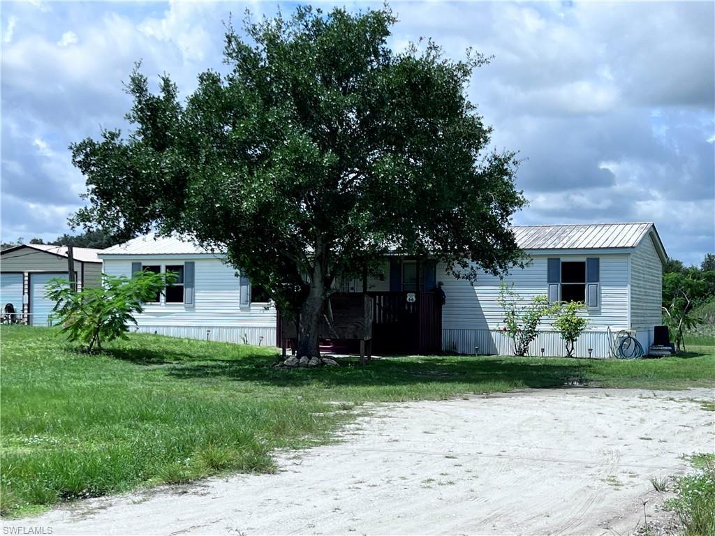 3704 Dustin Dr, LABELLE