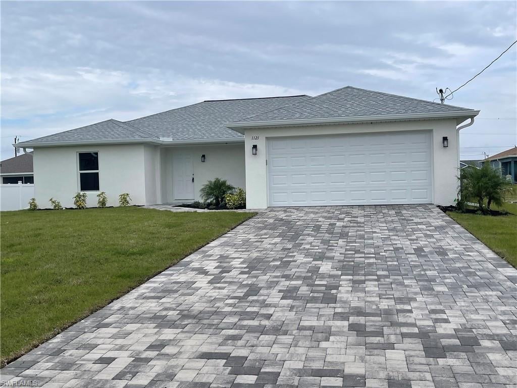 1121 Nw 13th Ter, CAPE CORAL