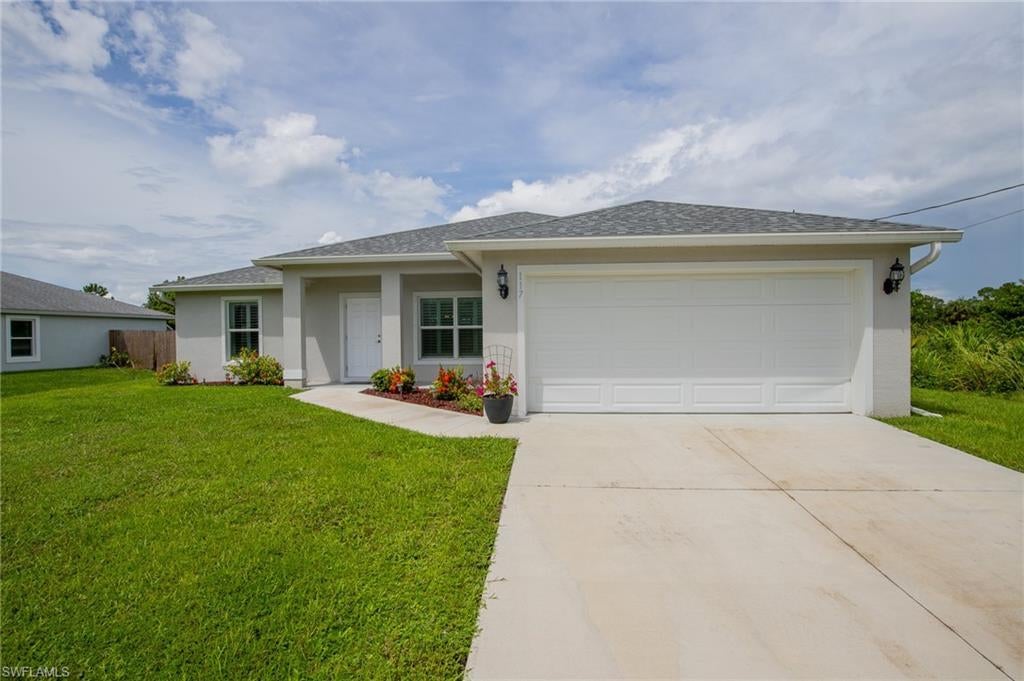 117 Paxton St, LEHIGH ACRES