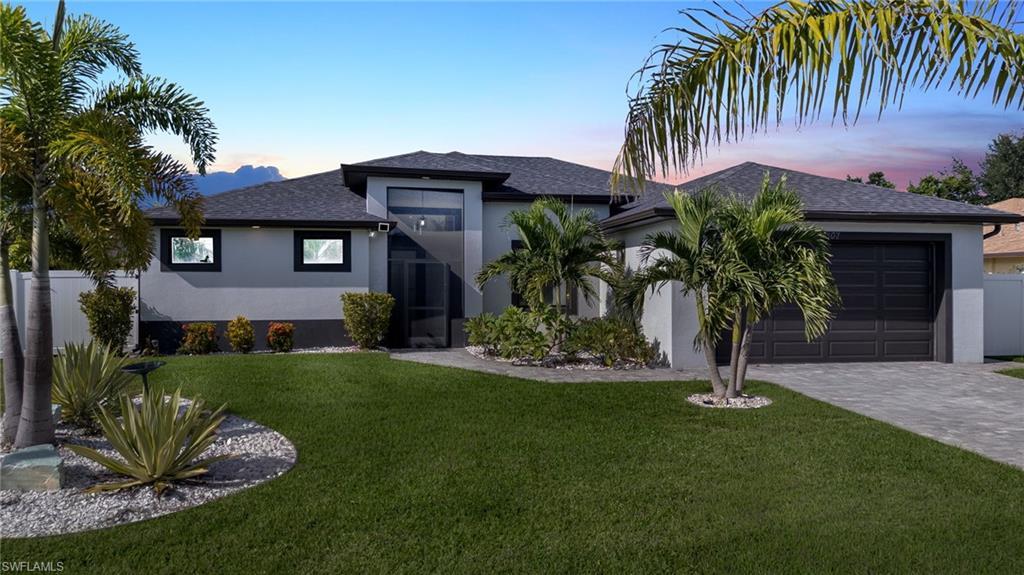 307 Ne 6th Ter, CAPE CORAL