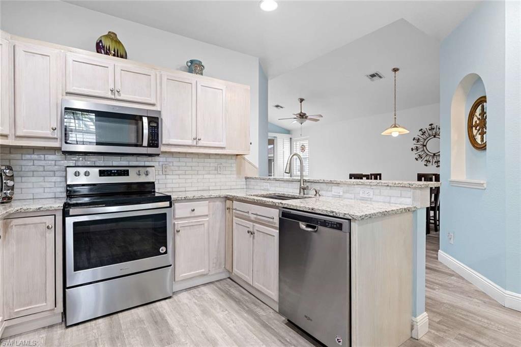 3525 Arclight Ct, FORT MYERS