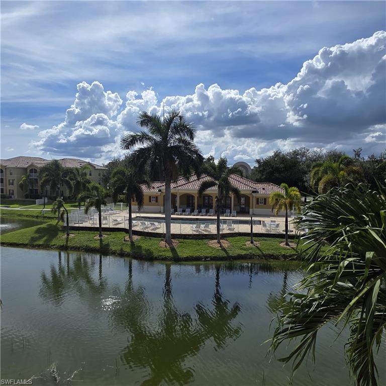 4121 Residence Dr 323, FORT MYERS