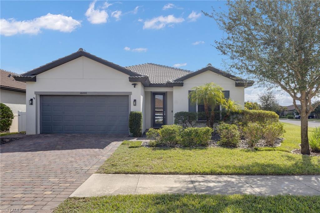 16000 Palmetto Prairie Dr, ALVA