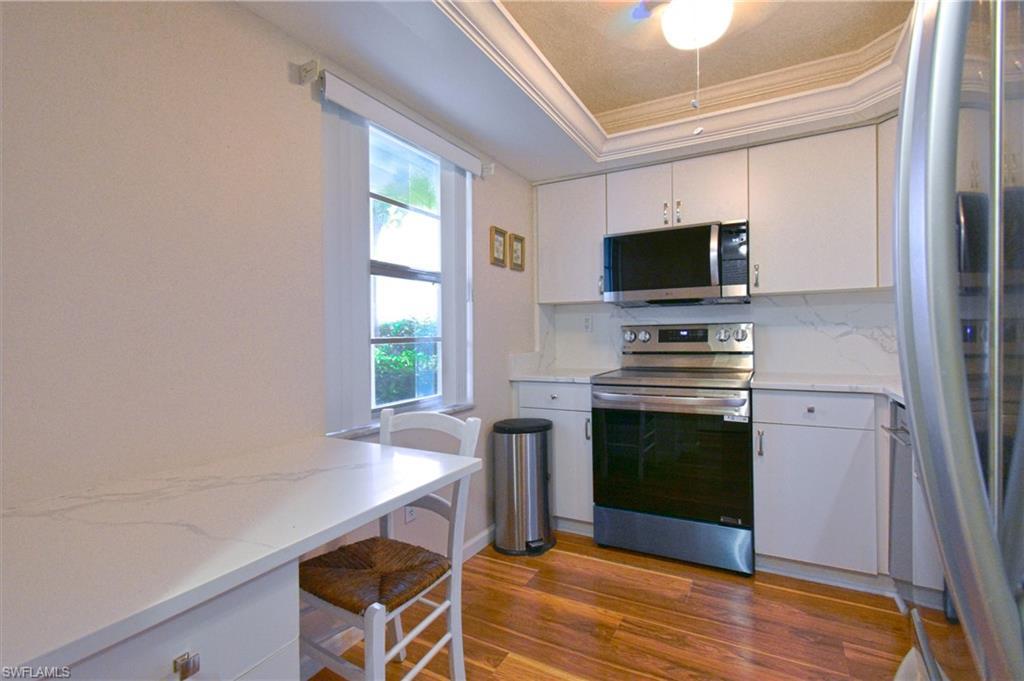 1828 Pine Valley Dr 109, FORT MYERS