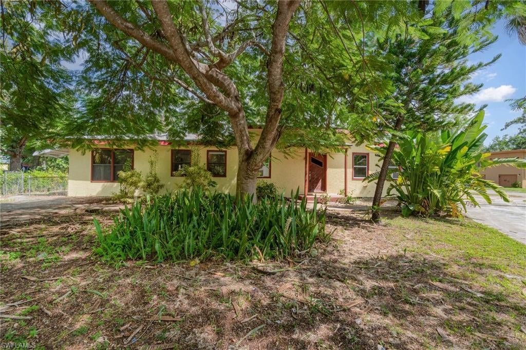 2729 Broadway, FORT MYERS