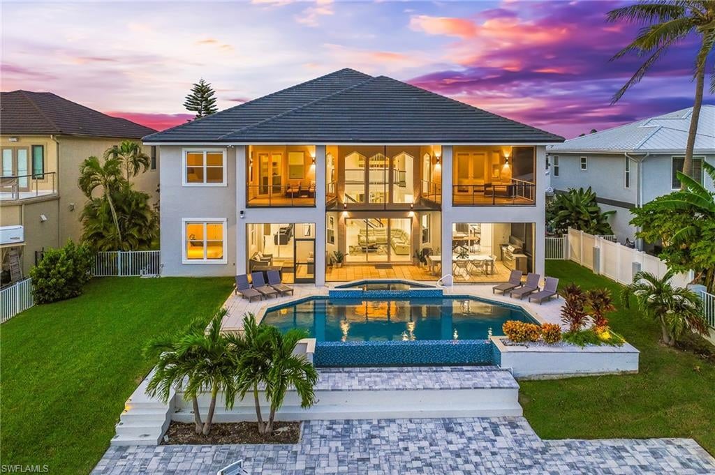 2418 Se 28th St, CAPE CORAL