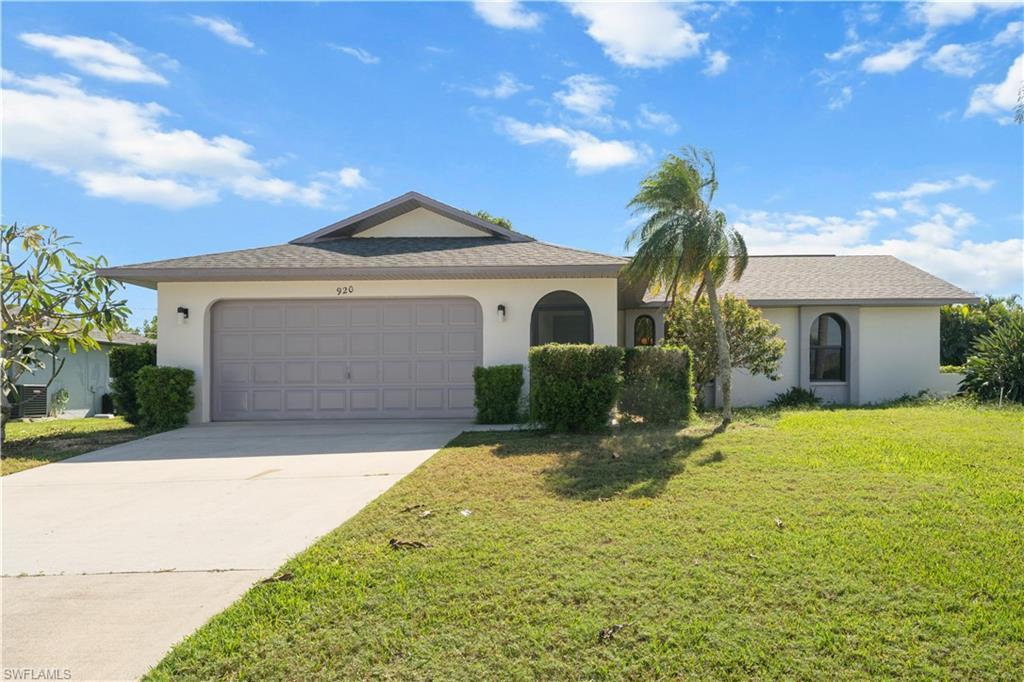 920 Se 18th Ter, CAPE CORAL