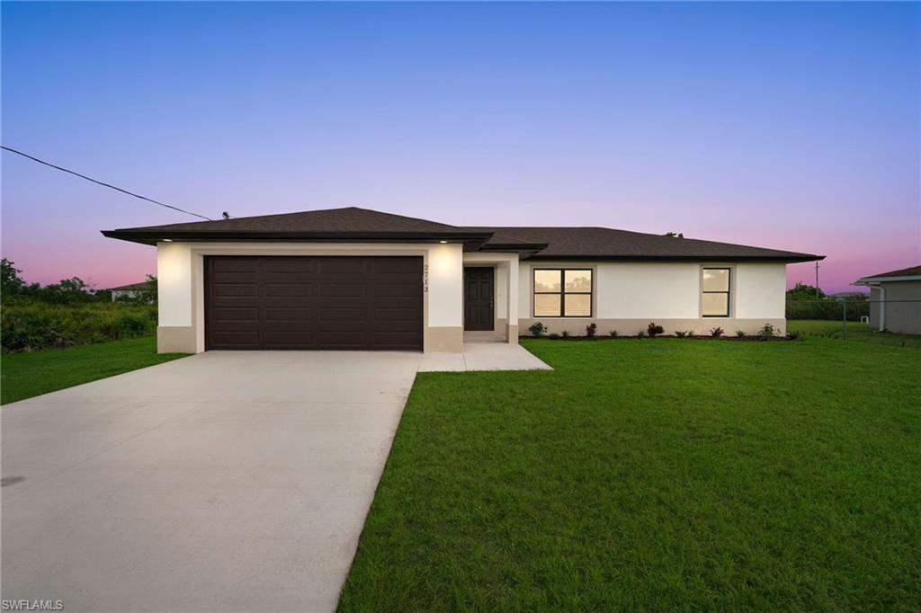 2711 67th St W, LEHIGH ACRES