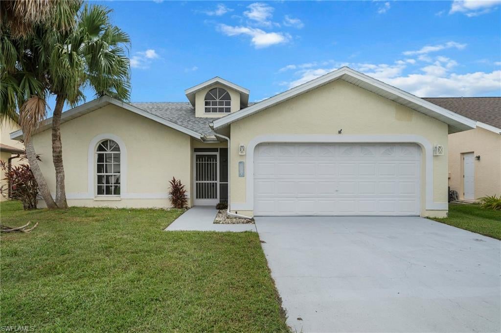 3832 Sabal Springs Blvd, NORTH FORT MYERS