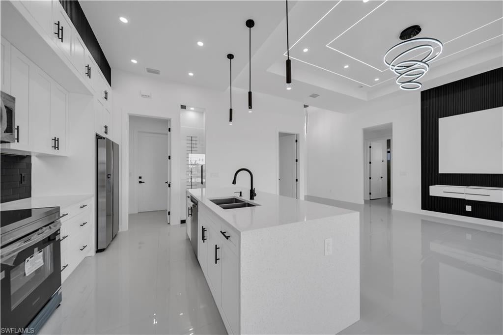 1202 Nelson Rd N, CAPE CORAL