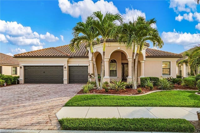 Photo of 11027 Longwing Dr, FORT MYERS FL