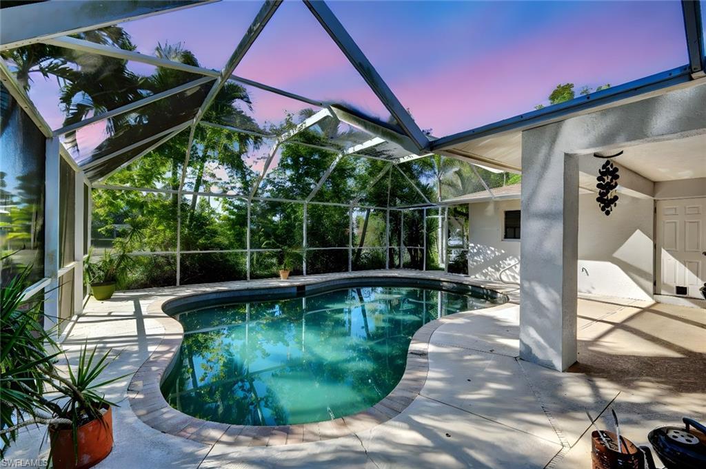 9032 Irving Rd, FORT MYERS