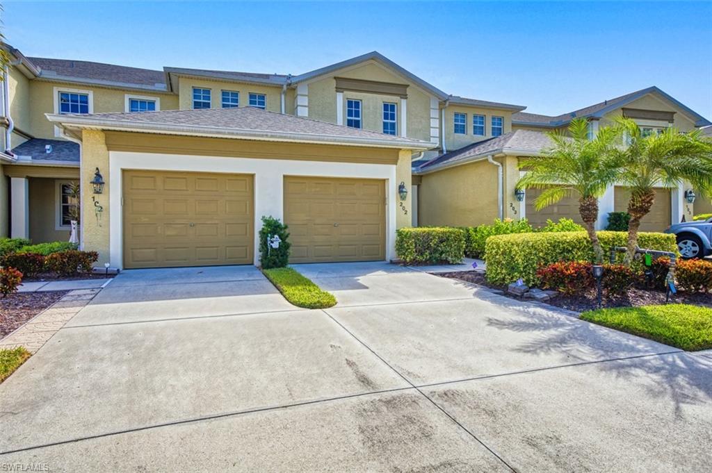 14732 Calusa Palms Dr 202, FORT MYERS