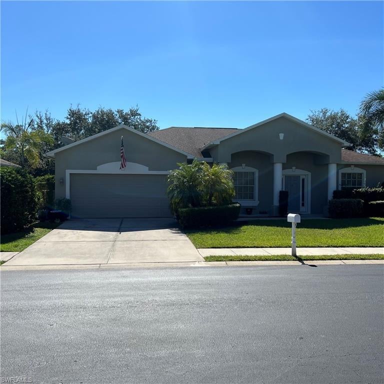 2702 Nature Pointe Loop, FORT MYERS