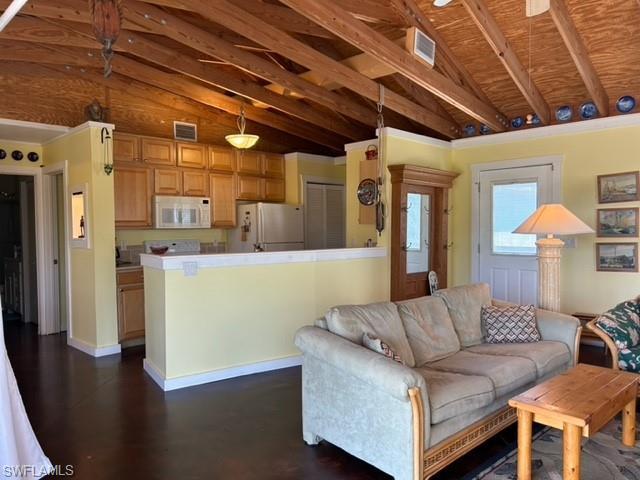 3775 Papaya St, ST. JAMES CITY