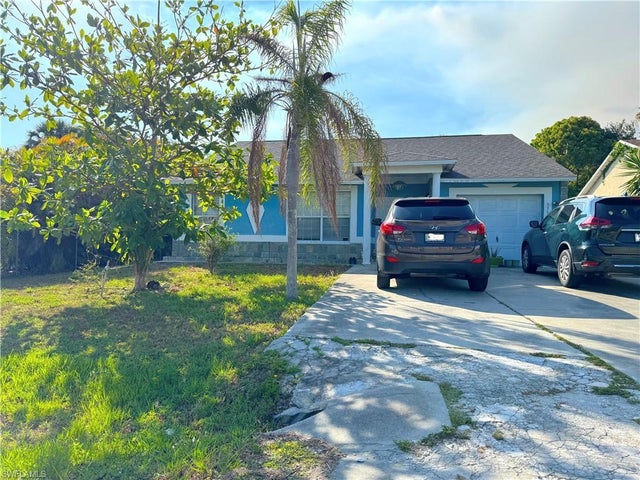 5353 Martin St, NAPLES