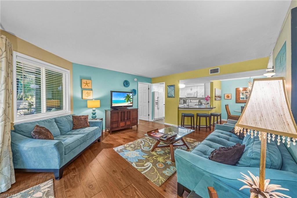 Photo of Listing #2025021392