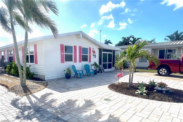 11331 Azalea Ln, FORT MYERS BEACH
