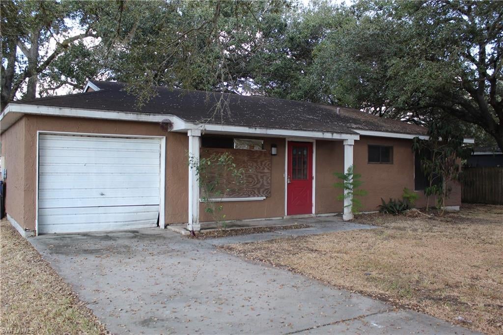 4033 W Palomar Cir, LABELLE