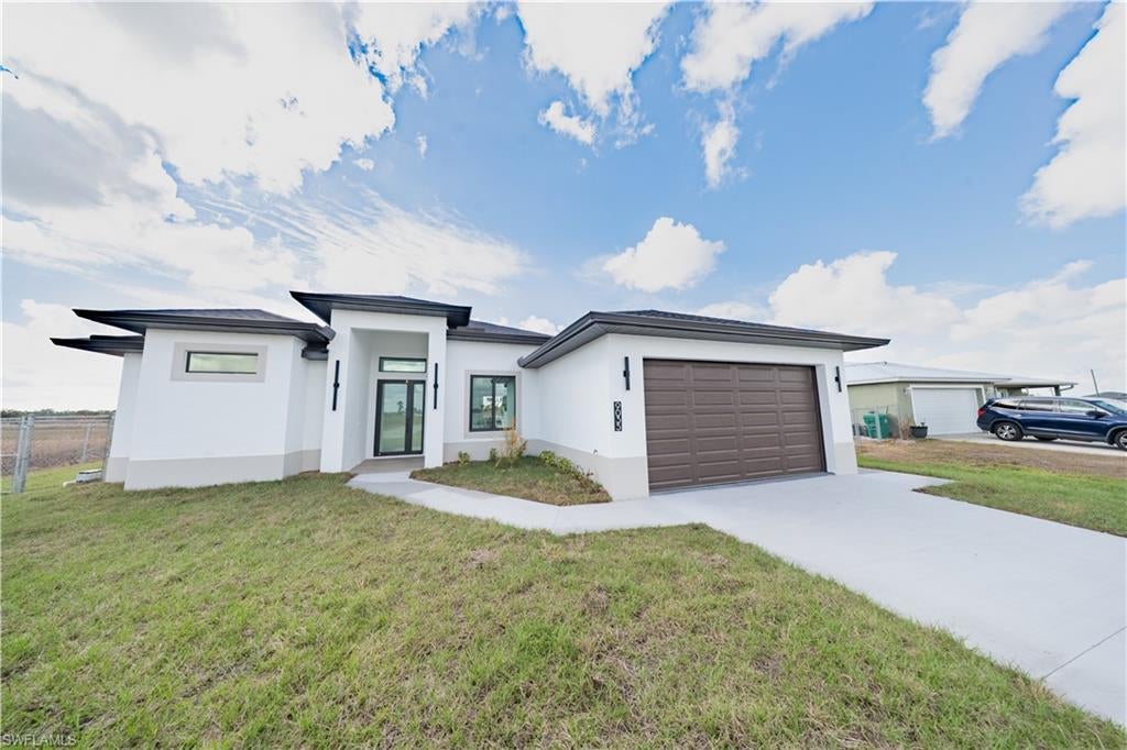 9035 E Broad Cir, LABELLE