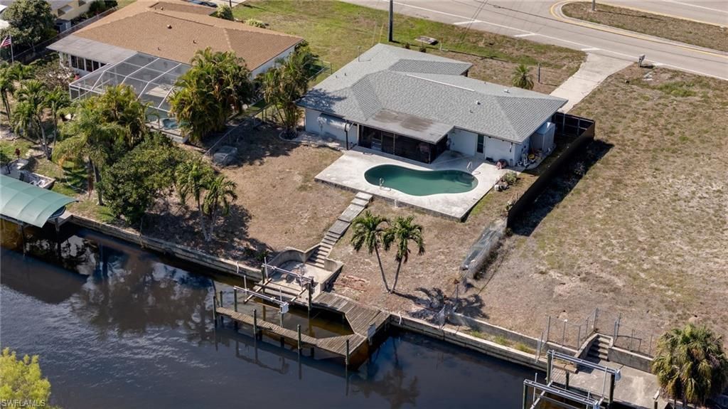 1522 Shelby Pkwy, CAPE CORAL