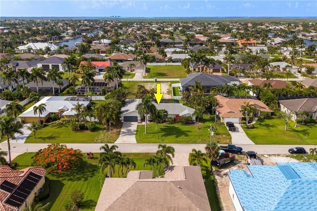 2312 Sw 50th St, CAPE CORAL Property Listing: MLS® #2026026994