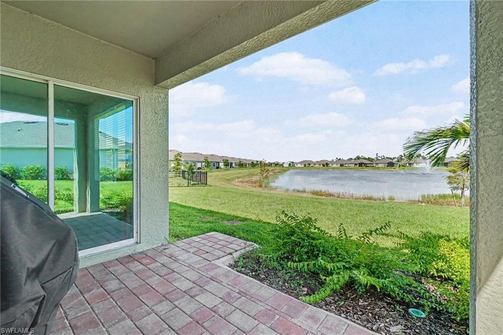 20313 Camino Torcido Loop, North Fort Myers