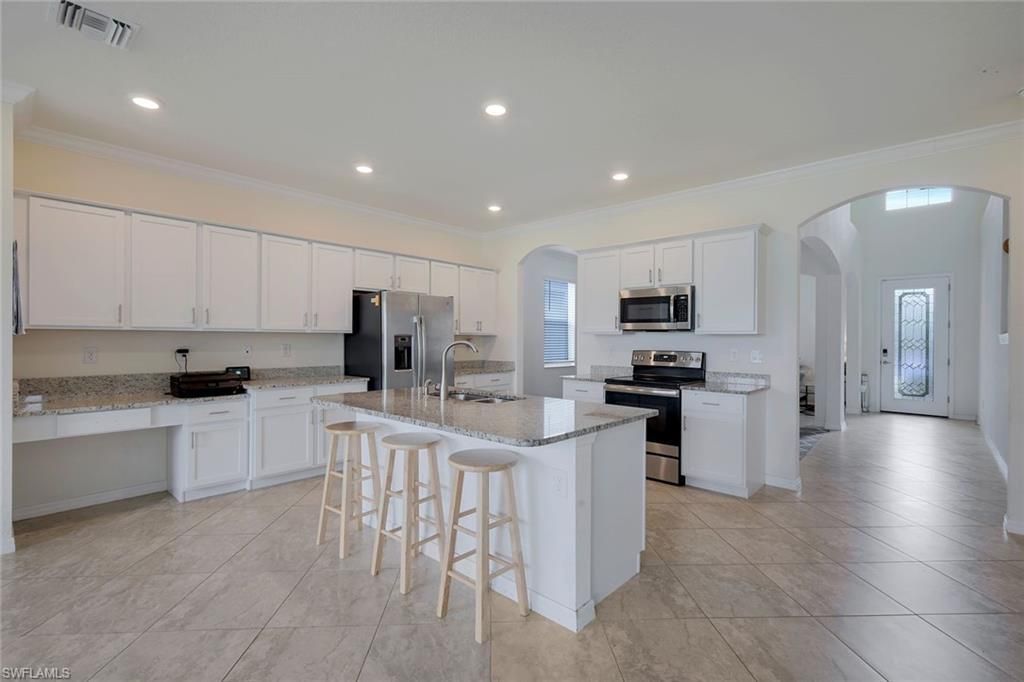 4234 Bluegrass Dr, FORT MYERS