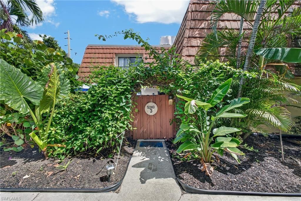 5240 Cedarbend Dr 3, Fort Myers