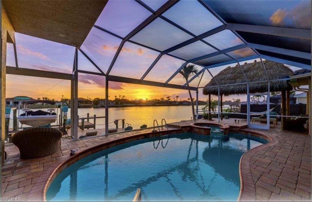 422 Sw 33rd Ave, CAPE CORAL