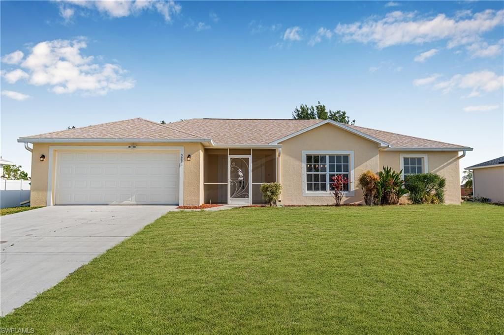 323 Nw 10th St, CAPE CORAL