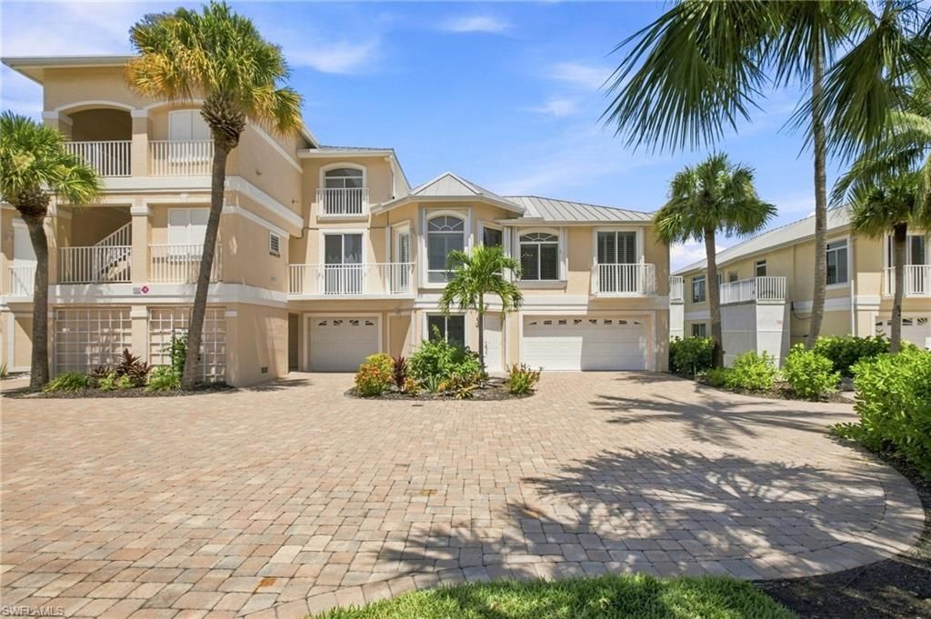 271 Lenell Rd 4, FORT MYERS BEACH