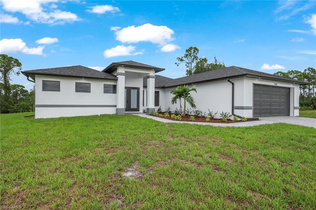 523 Wilmington Pkwy, Cape Coral