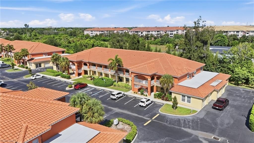 15999 Mandolin Bay Dr 202, Fort Myers