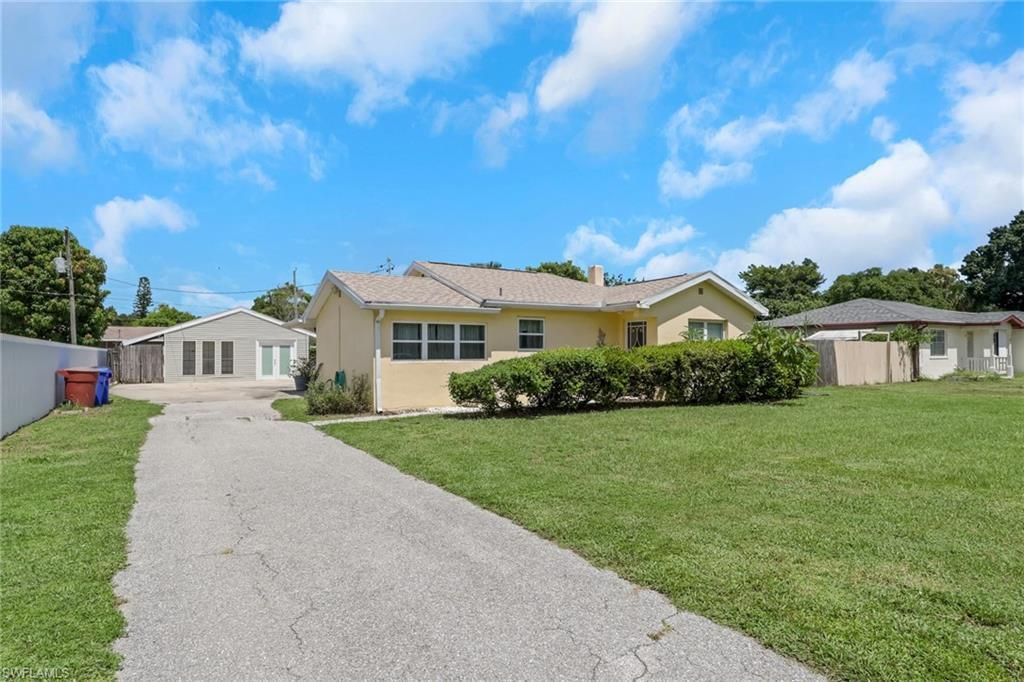 1857 Sunset Pl, FORT MYERS