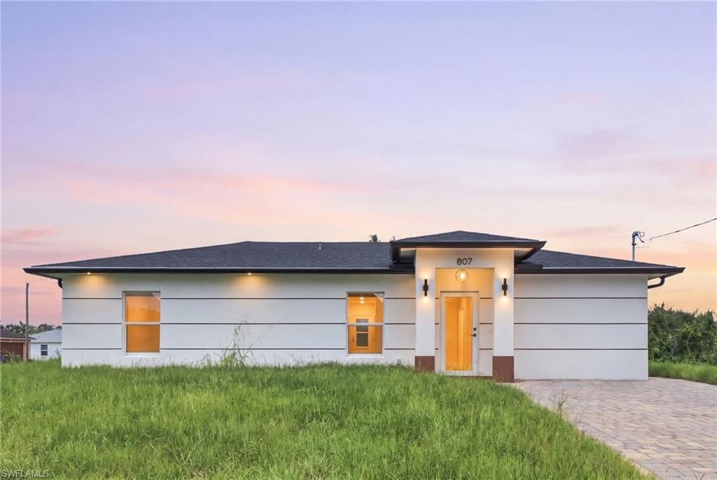 807 Casper Yost St E, Lehigh Acres