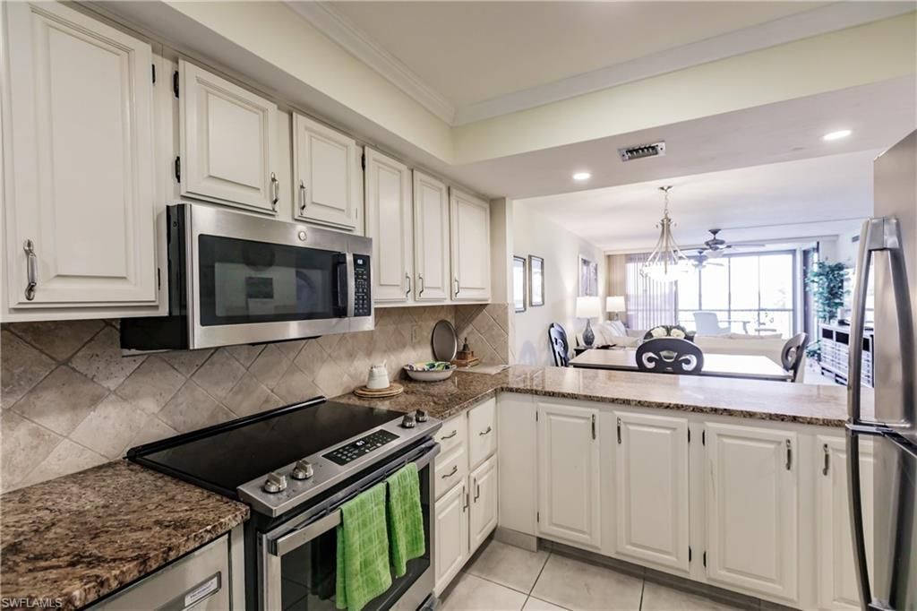 4210 Steamboat Bend 405, Fort Myers