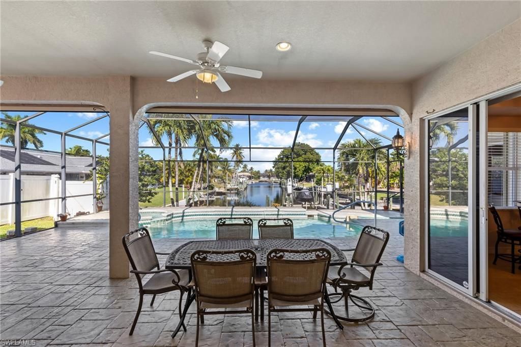 1935 Se 26th St, CAPE CORAL