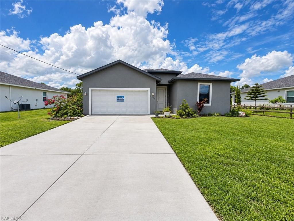 6009 Keystone Cir, LABELLE