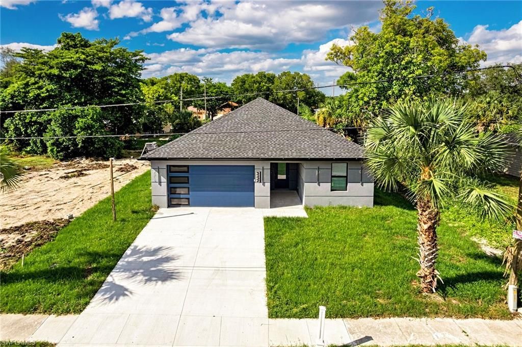 2983 Dunbar Ave, FORT MYERS