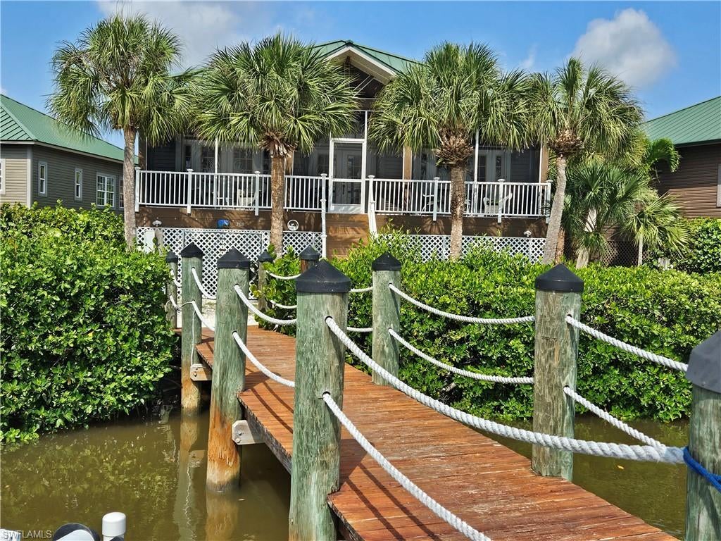 305 Storter Ave N, EVERGLADES CITY