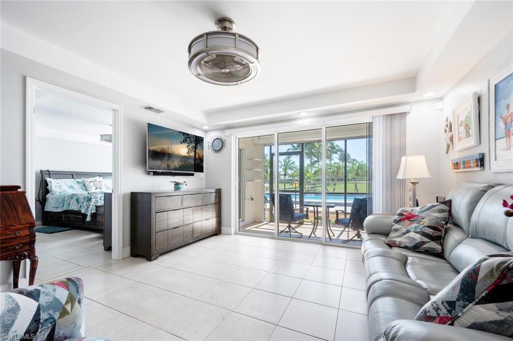 190 Pebble Beach Blvd 103, NAPLES