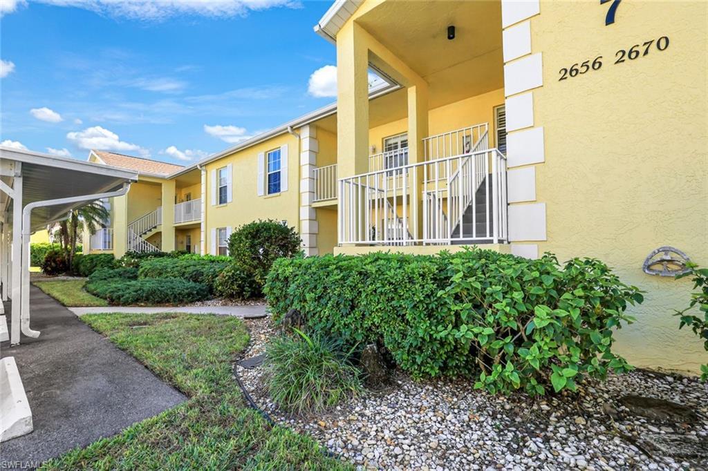 2668 Kings Lake Blvd 203, NAPLES