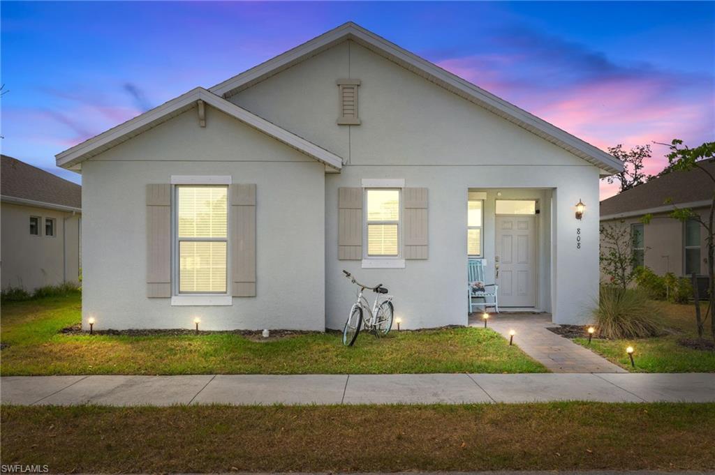 808 Friendship Cir, LABELLE