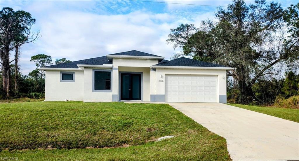 208 Genoa Ave S, LEHIGH ACRES