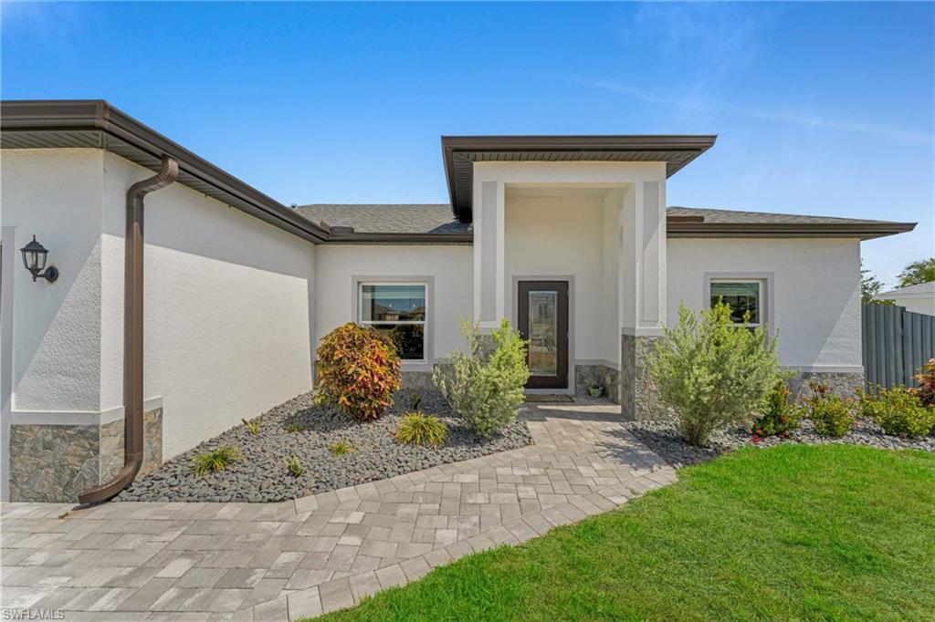 405 Nw 10th St, CAPE CORAL